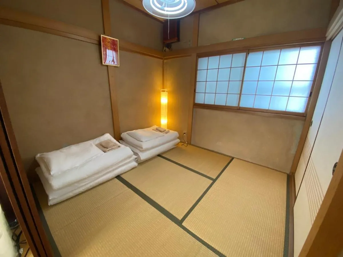 Guesthouse Kyoto Jujo Guest house